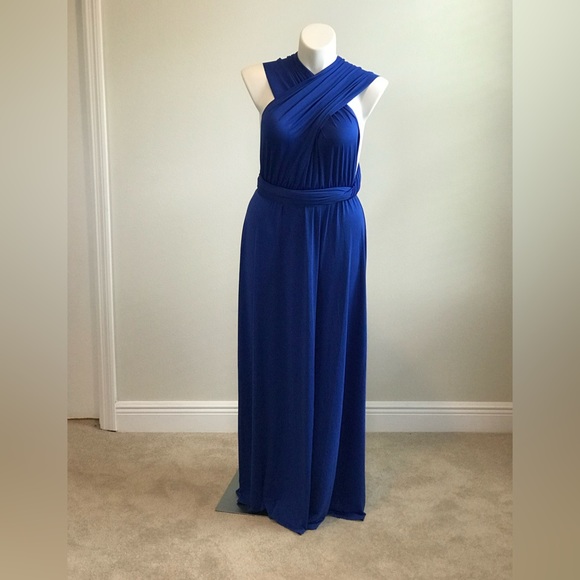 Dresses & Skirts - NWOT Multi-way dress